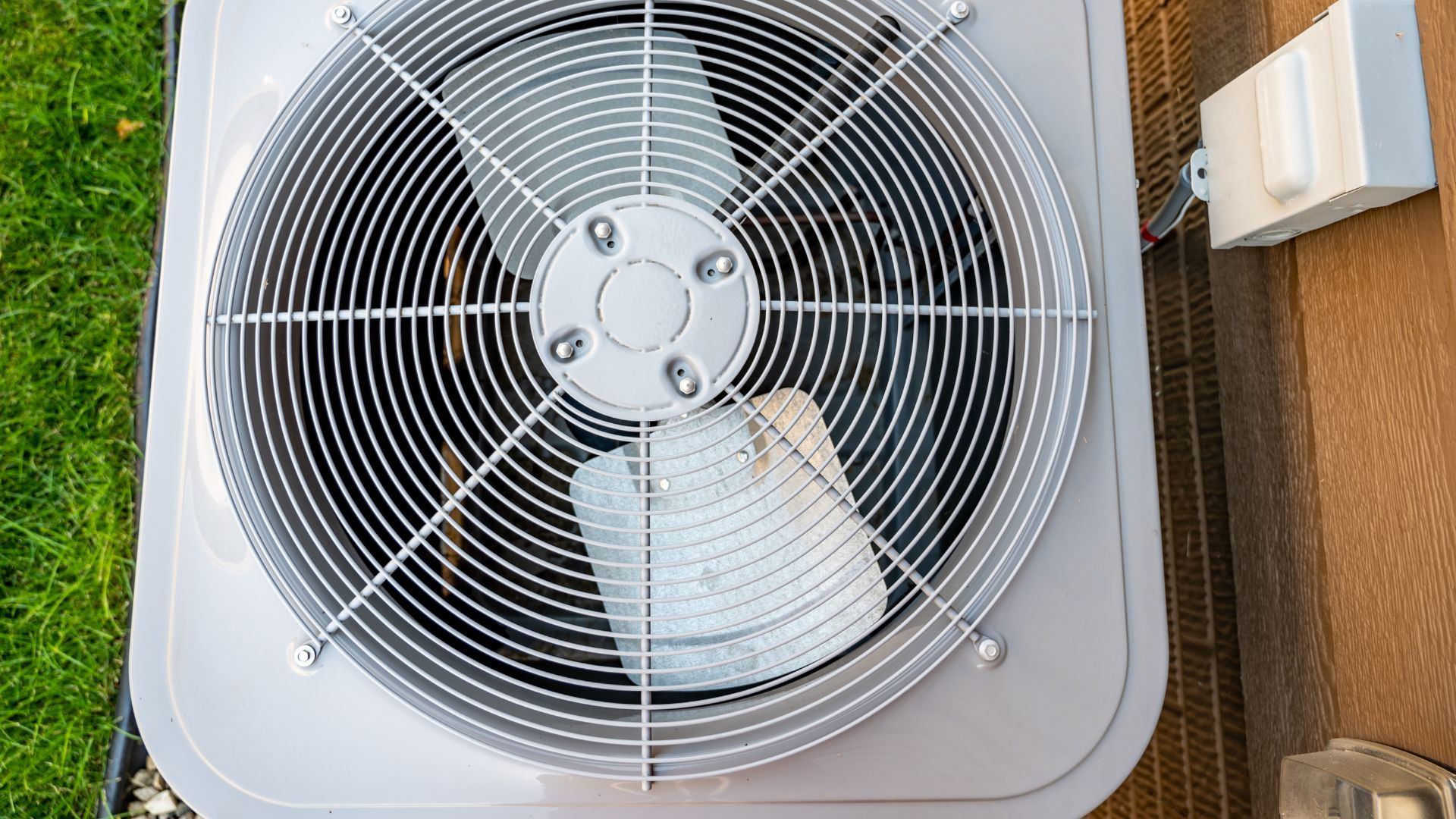 What is the average cost of AC Replacement in Drexel Heights?